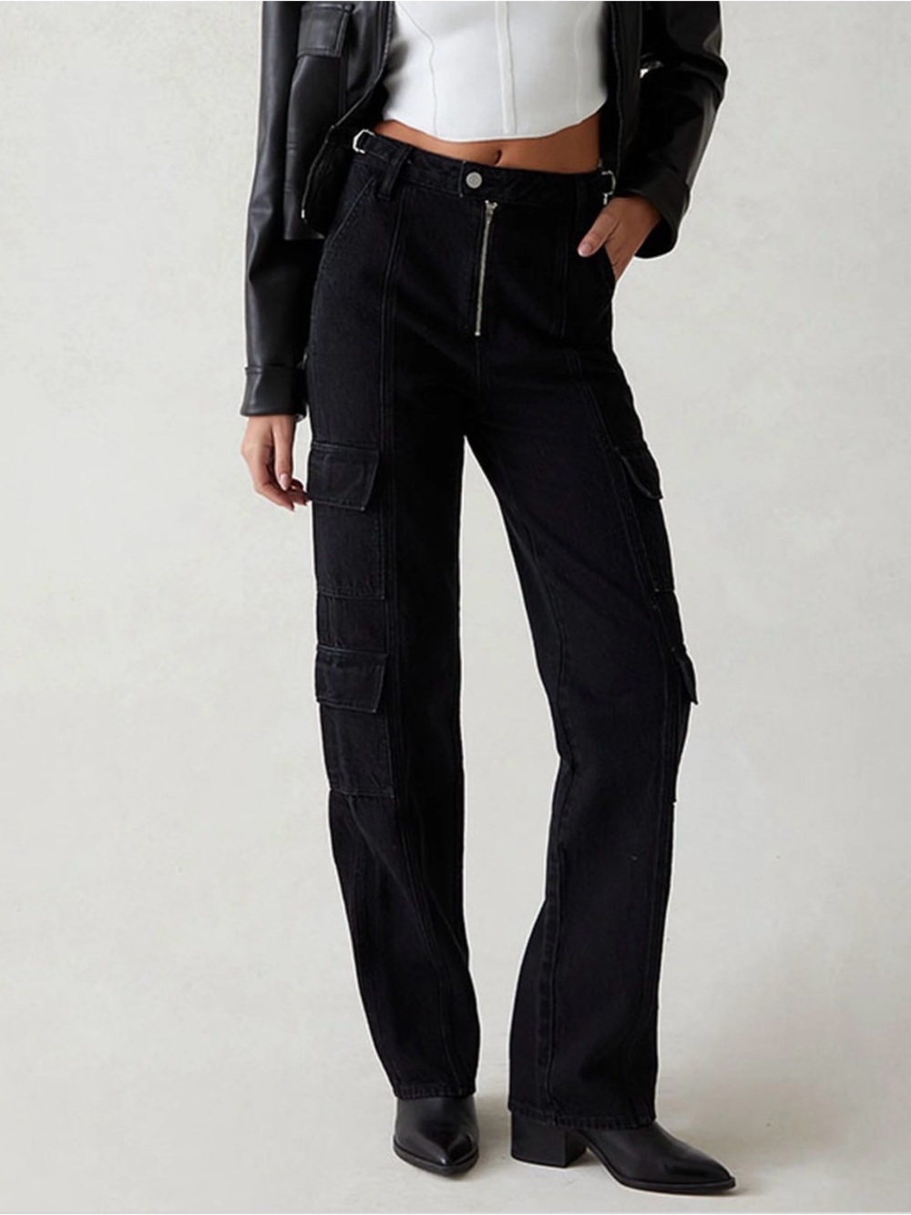 PacSun Eco Black 90s Boyfriend Cargo Jean size 24